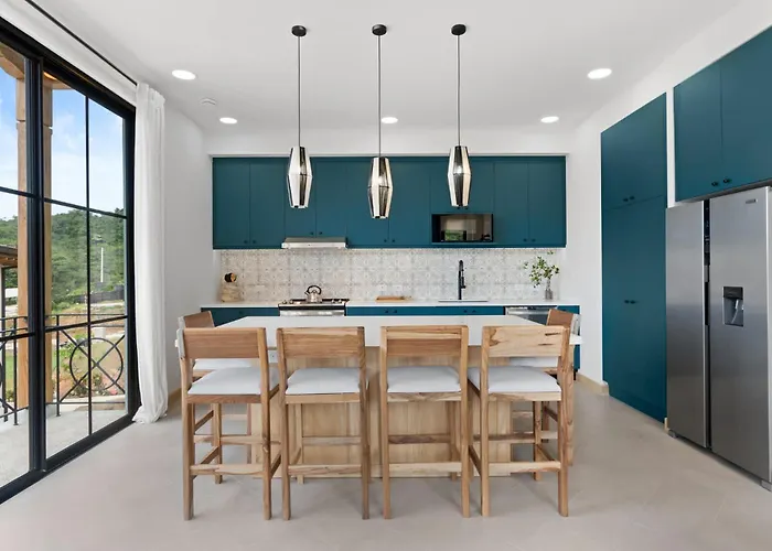 Сasa de vacaciones Sophisticated Modern With Ocean Views, Gorgeous Master & Private Jacuzzi *